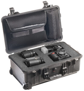 pelican-professional-rolling-travel-camera-case