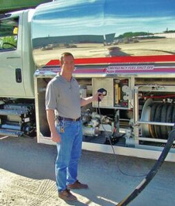 1003-Pistol-Grip-fueling-trucks